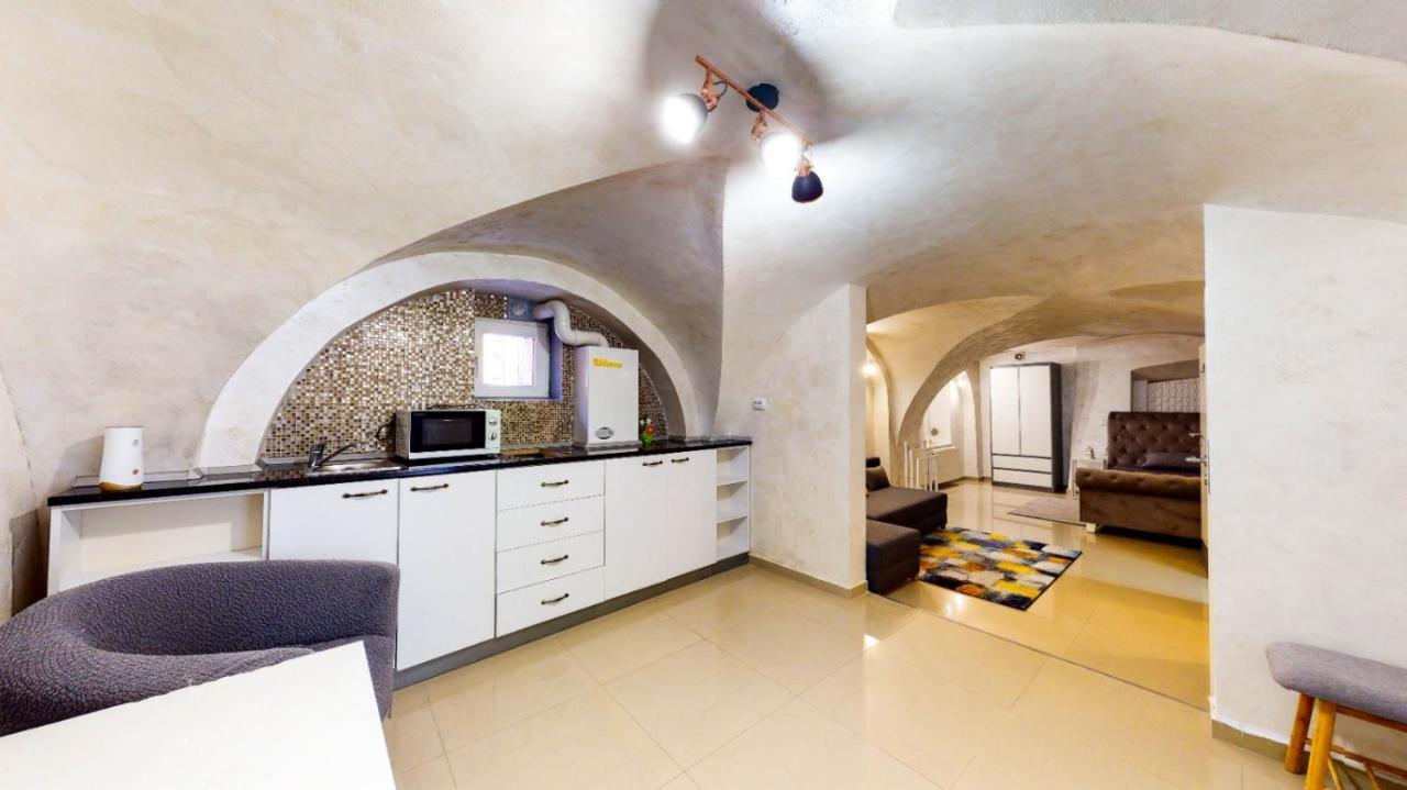 Arcade- Studio Republicii Apartment บราชอฟ ภายนอก รูปภาพ